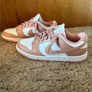 Rose Nike Dunk Low